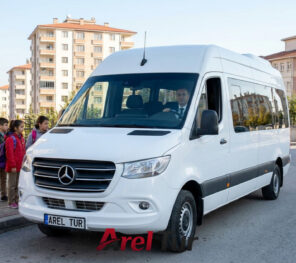Keçiören Tepebaşı ve Fatih Caddesi Hattında Okul Servis Yönetimi: Çocukların Güvenli Yolculuğu İçin Kritik Detaylar