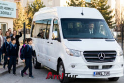 Uğur Mumcu Mahallesi’nde Sabah Zilinden Önce: Batıkentli Velilerin Okul Servislerine Dair Merak Ettiği 12 Kritik Yanıt